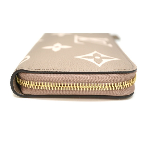 Louis Vuitton Monogram Wallet - Picture 4 of 9